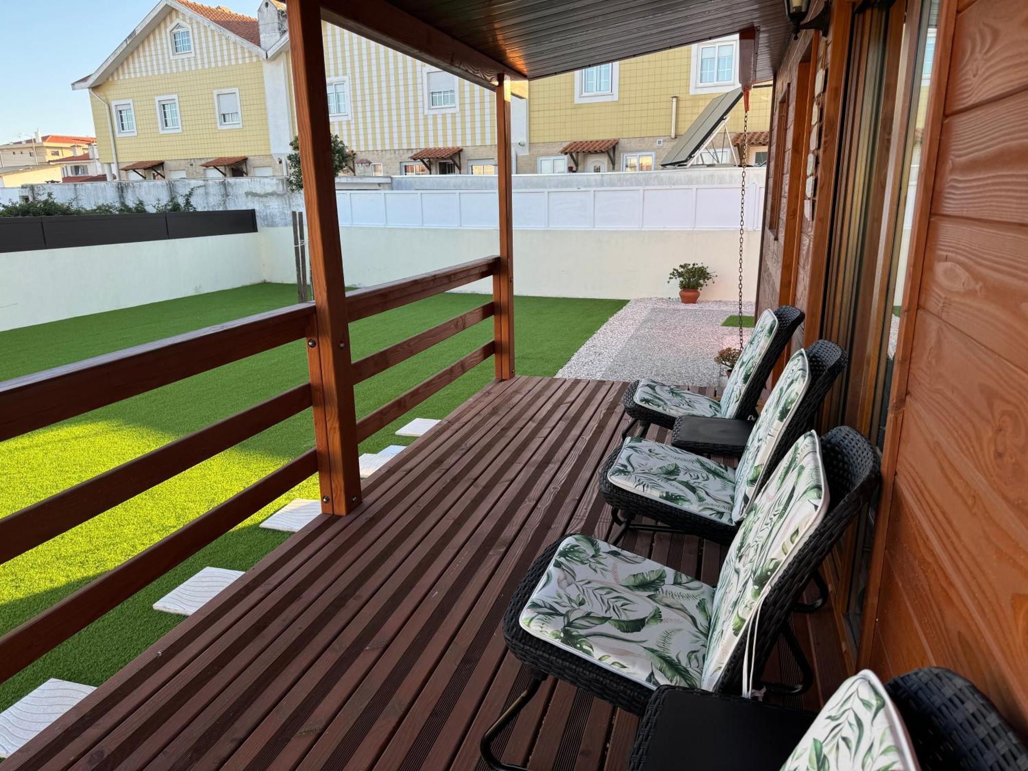 Acolhedora Casa De Ferias T2 Com Espaco Exterior Эшмориш Экстерьер фото